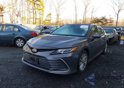 2023 Toyota Camry Le из США, поврежденный, VIN 4T1C11BK2PU076946